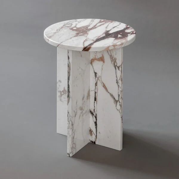 Приставной столик Rio из мрамора Calacatta Viola